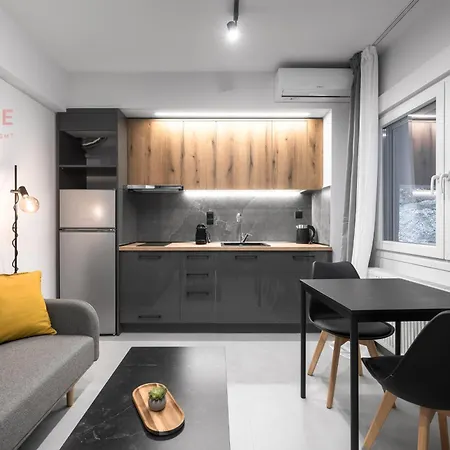 Room 8, Nilie Hospitality Mgmt Thessalonique Extérieur photo