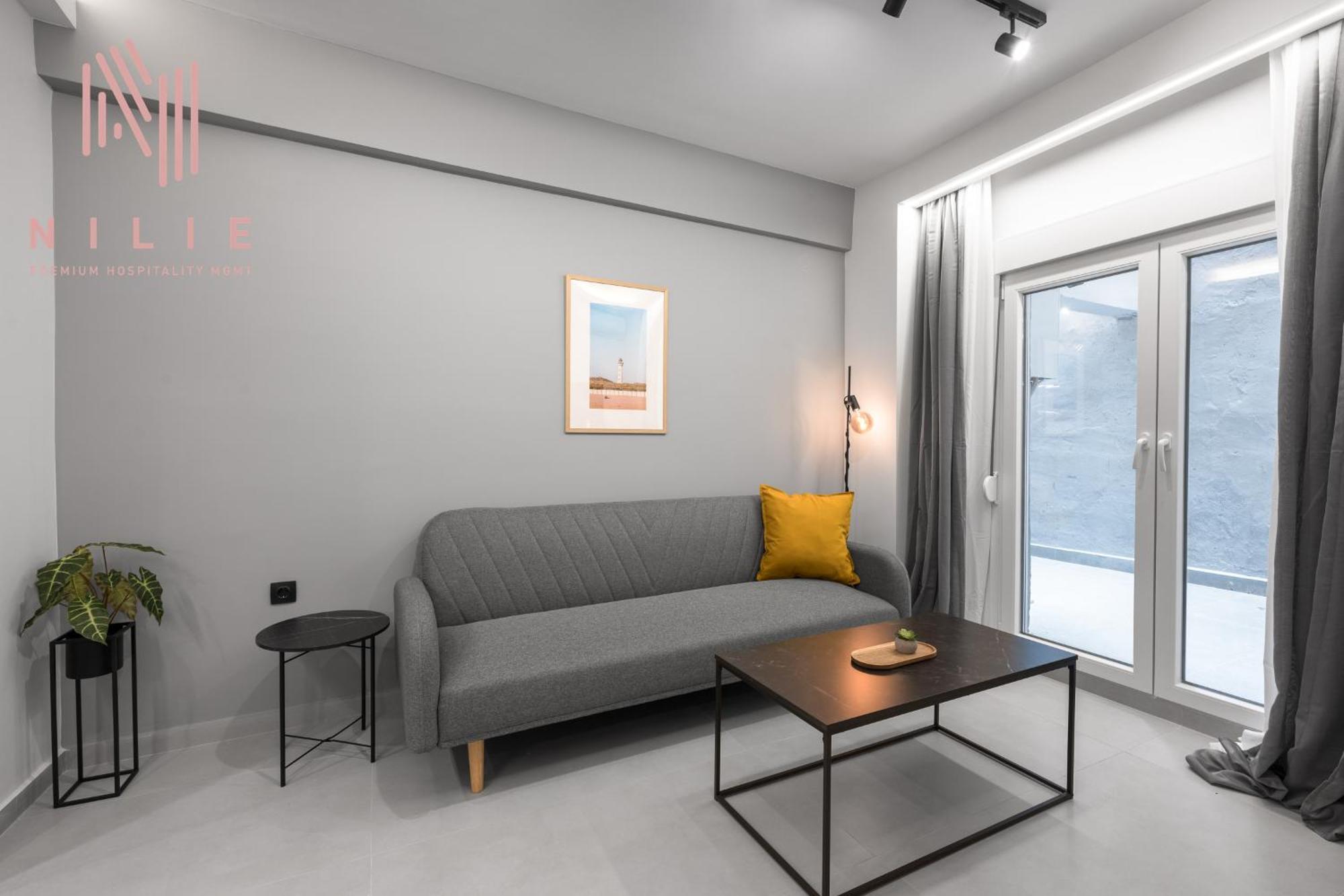 8, Nilie Hospitality Mgmt Apartment
