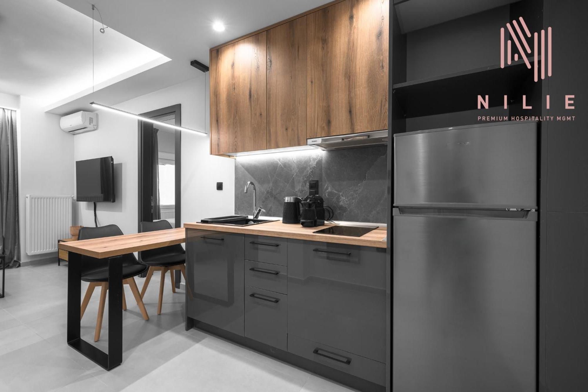 Apartment 8, Nilie Hospitality Mgmt