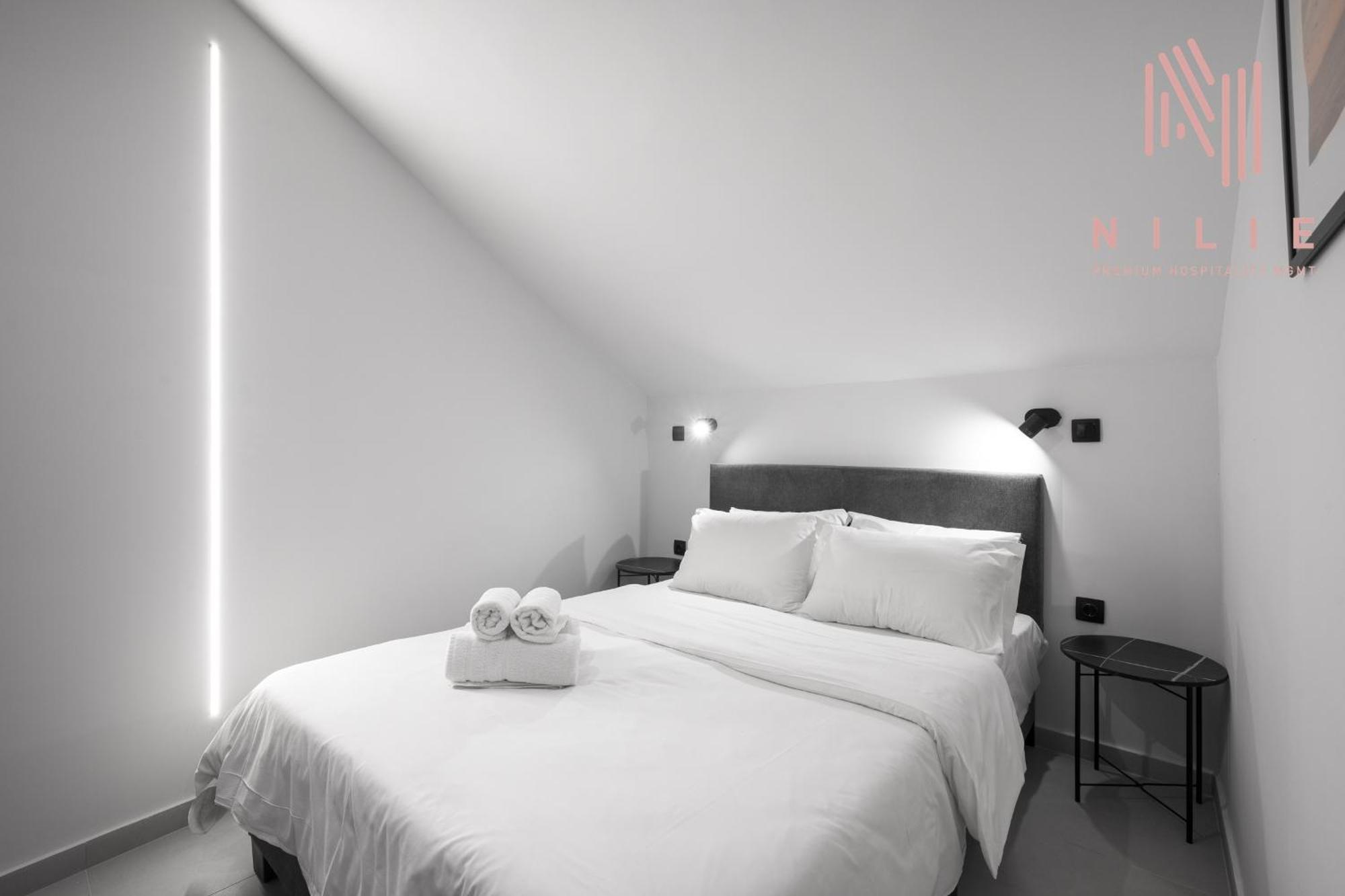 8, Nilie Hospitality Mgmt Apartment *